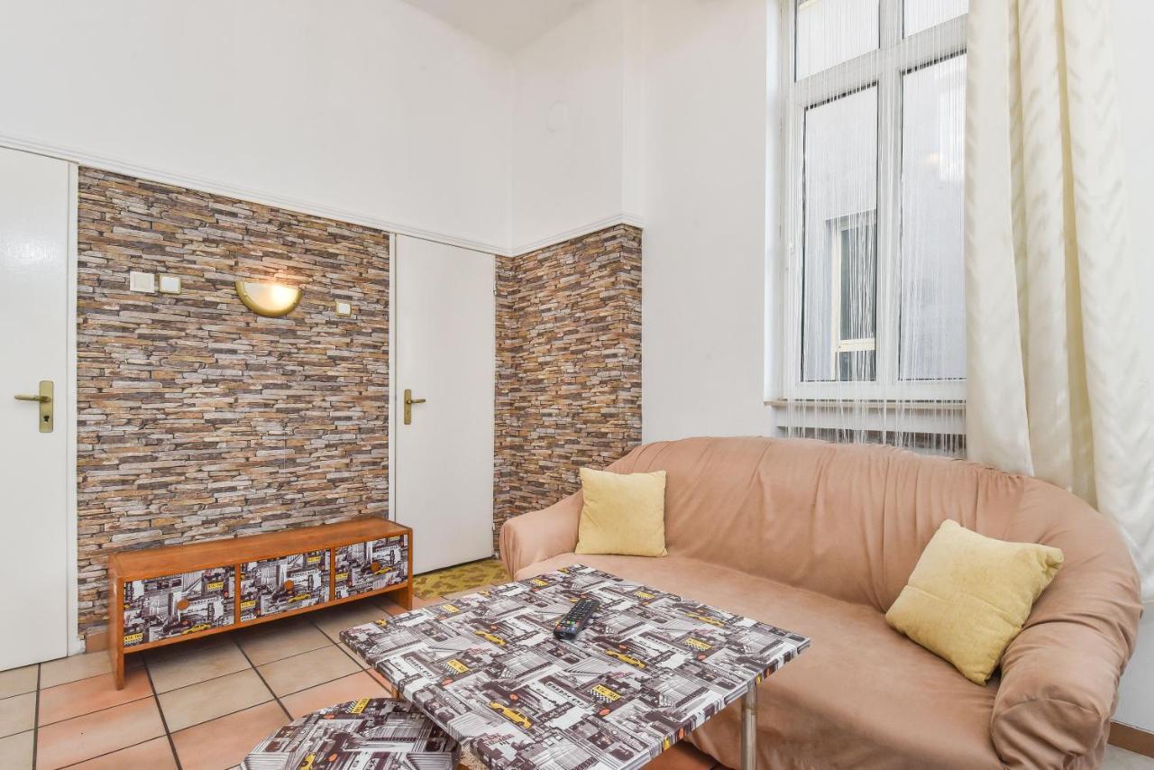 סופיה Historical Lion'S Bridge 1-Bedroom Apartment By Flat Mаnager מראה חיצוני תמונה